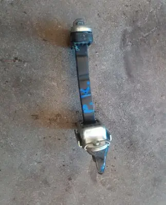 Honda Civic IX Front door check strap stopper