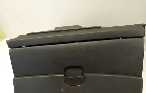 Nissan Qashqai Glove box 68520JD000
