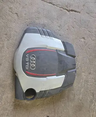 Engine cover (trim)