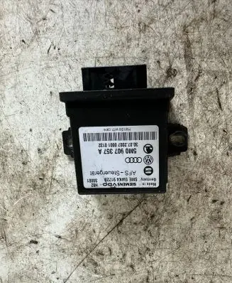 Volkswagen PASSAT B6 Light module LCM 5m0907357a