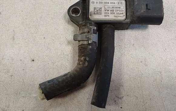 Audi A7 S7 4G Exhaust gas pressure sensor 059906051A 021006006