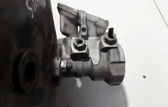 Ford Focus Master brake cylinder