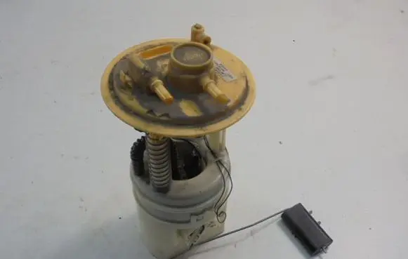 Mitsubishi Colt In-tank fuel pump A4544700094