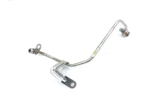 Porsche Macan (95B) Turbo turbocharger oiling pipe/hose 94610708730