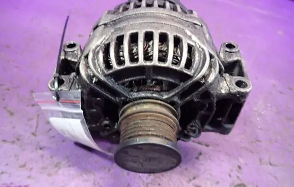 Mercedes-Benz Sprinter W901 W902 W903 W904 Generator/alternator A0121541502