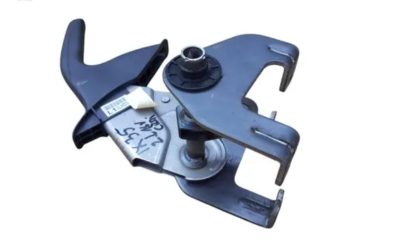 Hyundai ix35 Handbrake/parking brake lever assembly