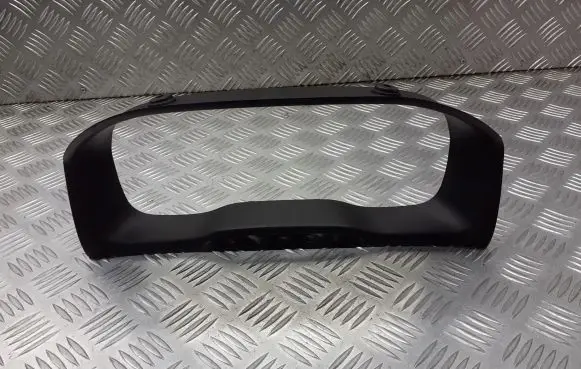 Skoda Octavia Mk1 (1U) Steering wheel column trim 1U1857059A