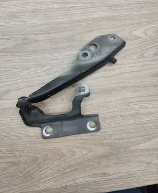 Volvo C70 Engine bonnet/hood hinges 30753598