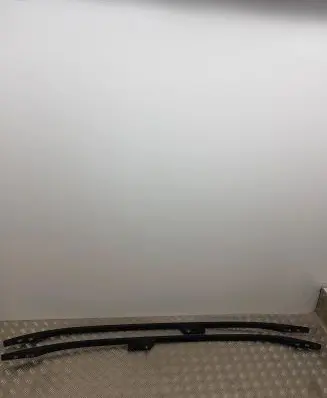 Roof bar rail