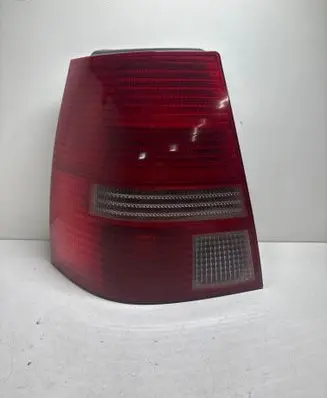 Volkswagen Golf IV Rear/tail lights 1J9945075AA 3504083 2843001
