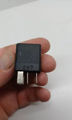 Toyota RAV 4 (XA30) Other relay 46520421 A727 70230