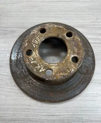 Audi A6 S6 C4 4A Rear brake disc