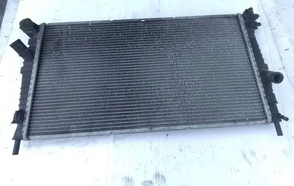 Mazda 3 I Coolant radiator