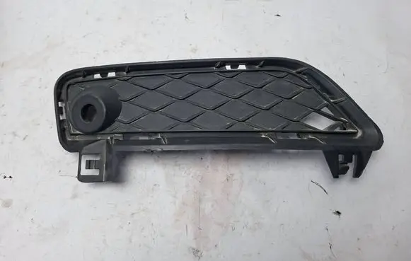 BMW X3 F25 Front bumper lower grill 7249595