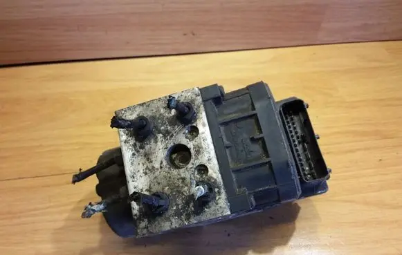 Peugeot 406 ABS Pump 9630532980