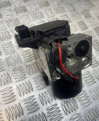 Mercedes-Benz A W168 ABS Pump 0265202461 A0044310912