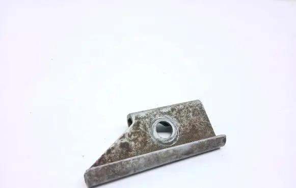 Battery bracket