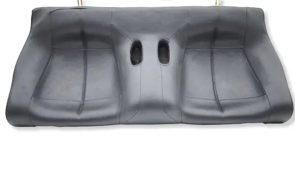 Mitsubishi 3000 GT Rear seat 