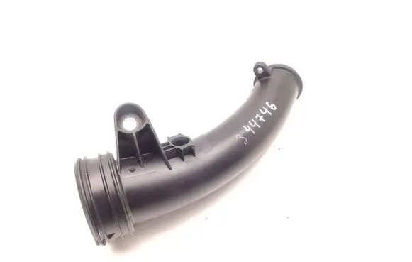 Mercedes-Benz E AMG W212 Intercooler hose/pipe A6460980207 0110750A 4010526A