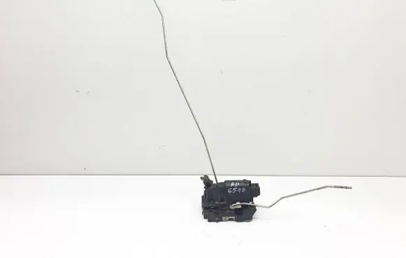 Dacia Dokker Front door lock