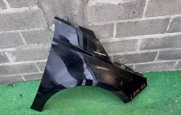 Fiat 500E Fender 