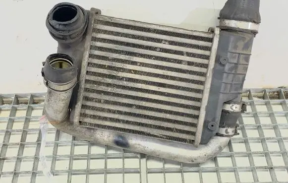 Audi A6 S6 C6 4F Intercooler radiator