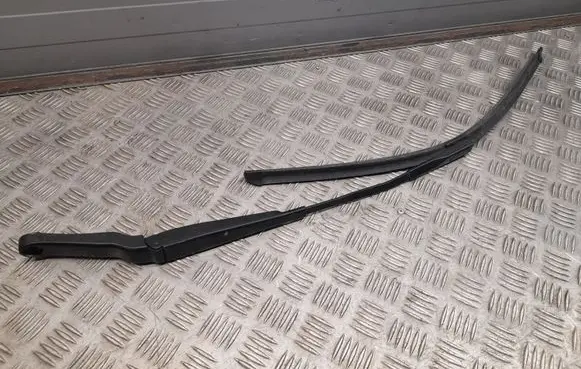 Audi Q5 SQ5 Front wiper blade arm 80B955407