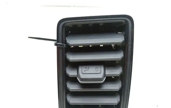 Volkswagen Crafter Dashboard side air vent grill/cover trim 7C0819703 7C0819703B