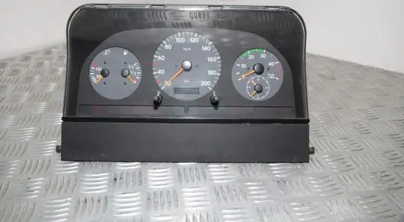 Volkswagen II LT Speedometer (instrument cluster) 2D0919880F