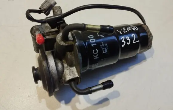 Toyota Corolla Verso AR10 Fuel filter 