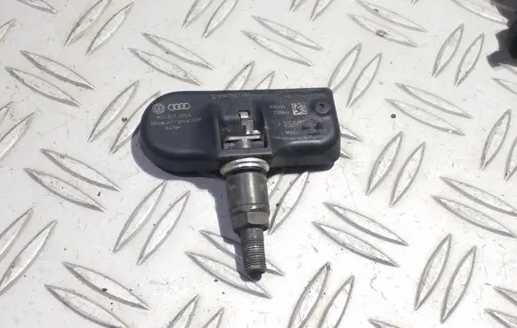 Volkswagen PASSAT B6 Tire pressure sensor 1K0907255A S122215001A L250VW2