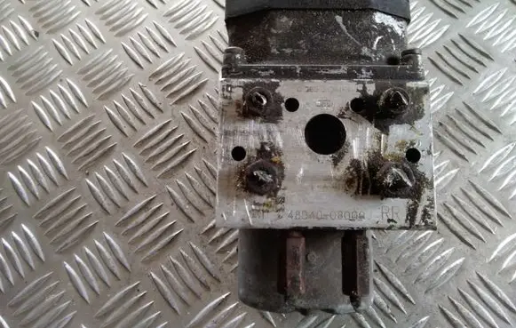 SsangYong Rexton ABS Pump 0265219484 4894008000 0273004595