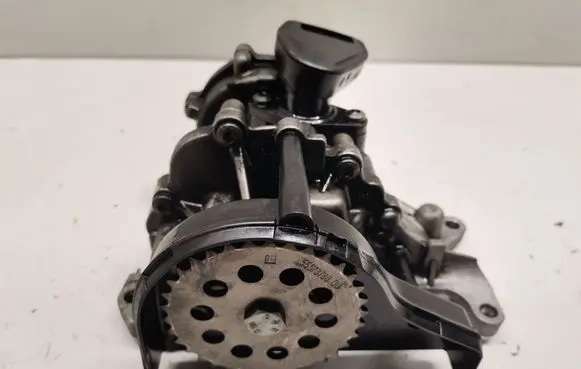 Oil pump