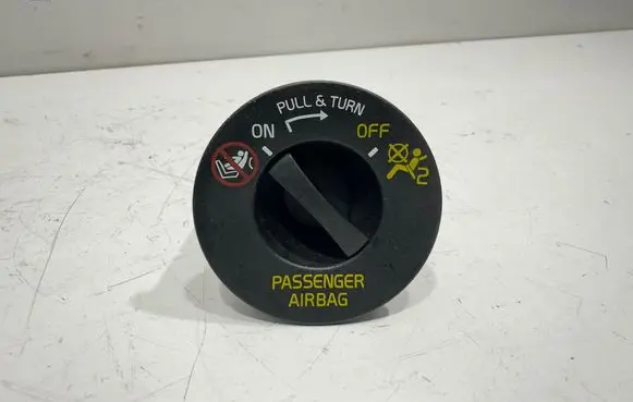 Volvo S90, V90 Passenger airbag on/off switch 31376465