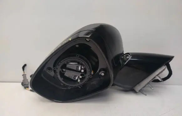 Peugeot RCZ Front door electric wing mirror 15D27