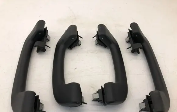 BMW X1 U11 A set of handles for the ceiling