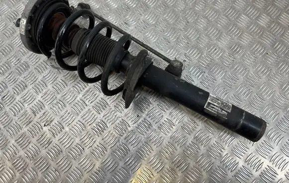 BMW X4 F26 Front shock absorber with coil spring 6796418