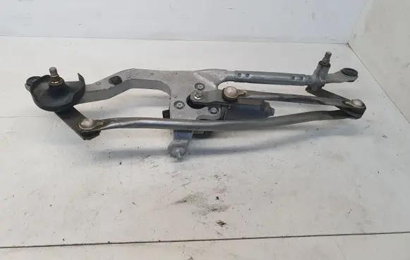 Toyota Auris E180 Front wiper linkage and motor 8511002340