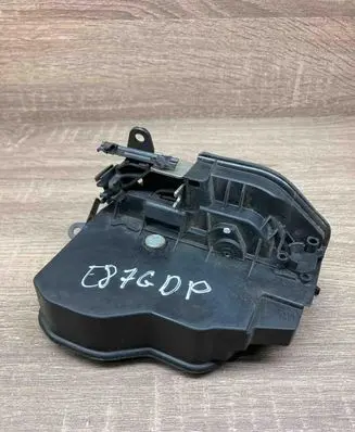 BMW 1 E81 E87 Rear door lock 7167076