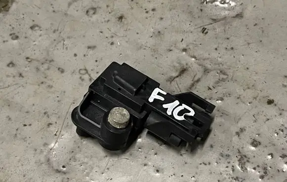 BMW 5 F10 F11 Airbag deployment crash/impact sensor 9159311 650210009313 02ACC132C1