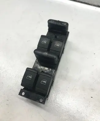 Volkswagen Golf IV Electric window control switch 1J4959857D F005S00162