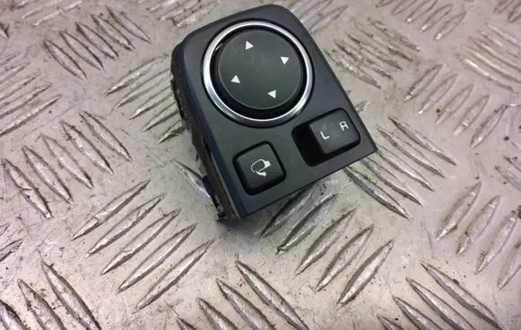 KIA Pro Cee'd III Wing mirror switch 93530J7000