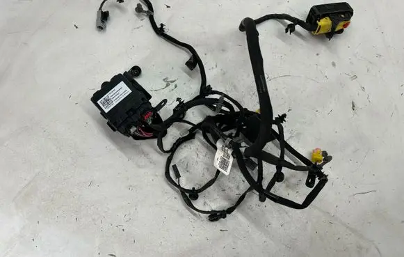 Chevrolet Equinox Seat wiring loom 84712699 13533768 850655770