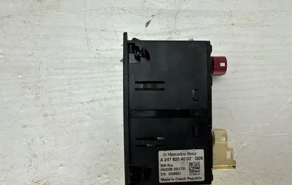 Mercedes-Benz GLC X253 C253 USB socket connector A2478204002 0026001