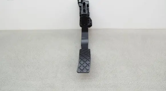 Audi Q5 SQ5 Accelerator throttle pedal 8W1723523A