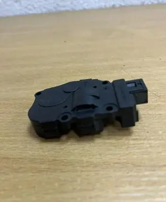 Land Rover Range Rover Sport L494 Intake manifold valve actuator/motor 410475520 D7744