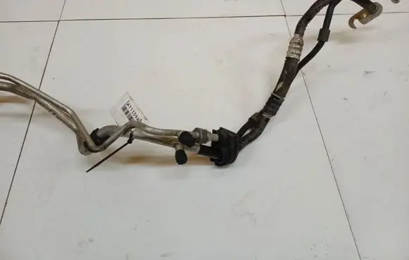Audi A6 S6 C6 4F Air conditioning (A/C) pipe/hose 