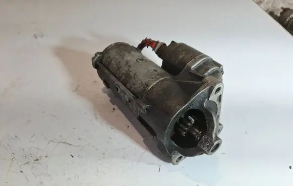 Renault Megane II Starter motor 8200331251