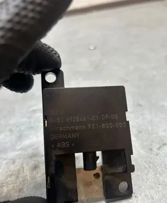 BMW 1 E81 E87 Bluetooth antenna 6928461 921800002