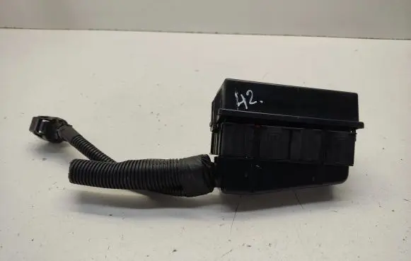 Chrysler 300 - 300C Fuse box set 04848879AA E384G